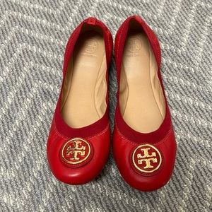 Beautiful red tory burch flats